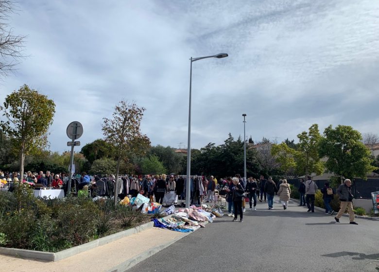 Vide-grenier de la gare